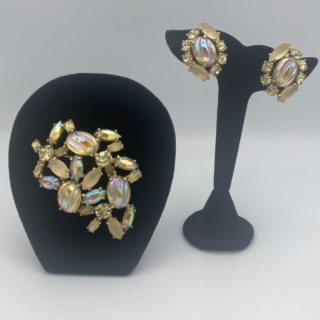 Schiaparelli | YK Collection